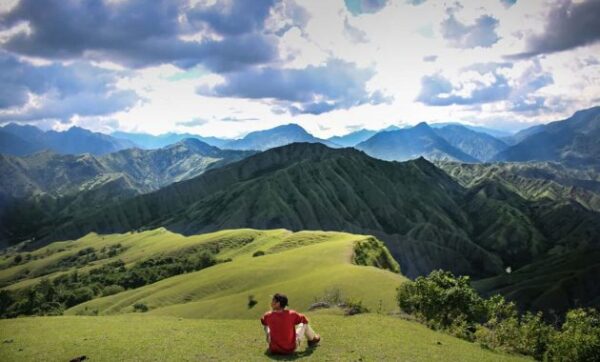 Tempat wisata di toraja utara sulawesi selatan makale lolai ollon 2021 tana rantepao kabupaten daerah kota terbaru baru nama objek negeri diatas awan sulsel budaya penuh pesona photo ada alam menarik terkenal londa terbaik daftar foto gambar tujuan tanah religi air terjun