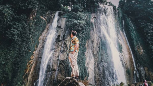 Keindahan Curug Cikaso Surade, Air Terjun di Sukabumi