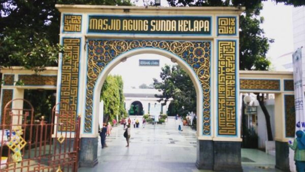 Masjid Agung Sunda Kelapa Menteng