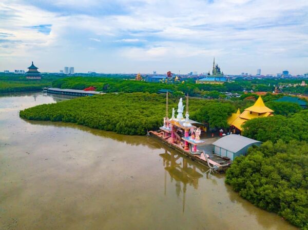 Klenteng Sanggar Agung Surabaya