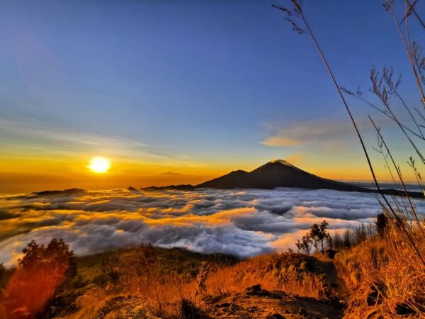 Menikmati Sunrise di Gunung Batur Kintamani Bali