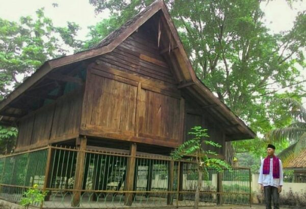 Wisata Saung Ranggon