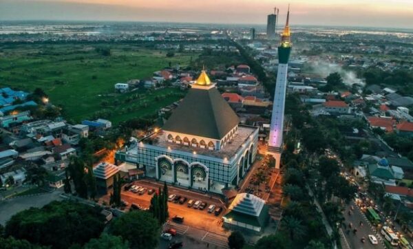 Keunikan Masjid Agung Gresik