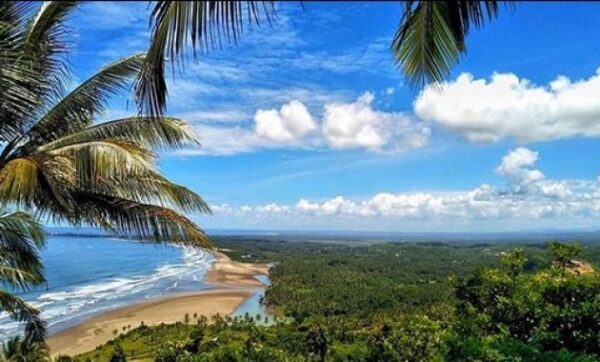 Pantai Lembah Putri Dengan Keindahan Khas Daerah Pangandaran