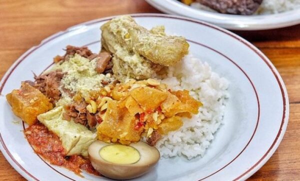 Gudeg di surabaya bu har enak toegijo kota sby jawa timur jogja nasi kuliner warung daftar solo penjual kendil depot barat restoran kaleng makanan pecel harga basah beli tjitro daerah dupa yu djum paling gwalk djuminten jual tempat kertajaya keraton murah rumah makan pesan romo selatan suharti tidar tugiyo terkenal yang nyoto