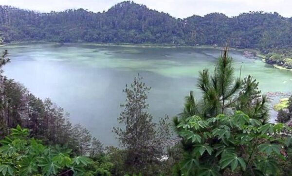 5 Rekomendasi Kawasan Wisata Danau Terfavorit di Daerah Jawa Timur Yang Sangat Indah