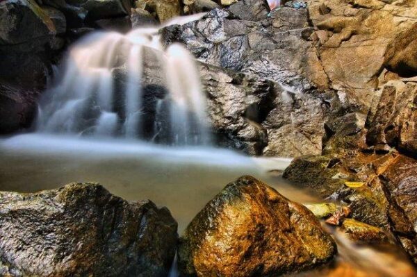 Jalan Jalan ke Curug Cigentis