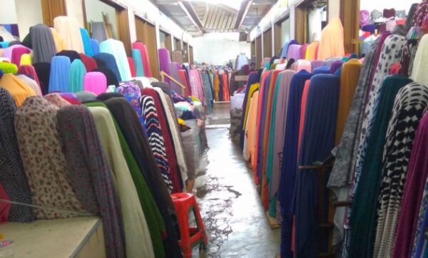 Toko kain murah di medan bakal sofa crown kiloan sprei grosir bahan mulia agung brokat batik kota center point centre d'fashion pajak ikan iskandar muda jual kanvas kursi katun gloria sumatera utara alta moda sriwijaya tas the ulos textile