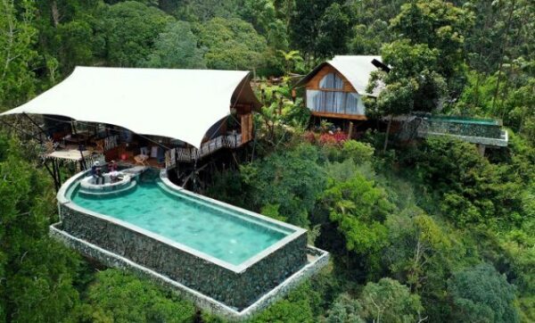 10 Villa Dengan Private Pool di Ciwidey Dekat Kawah Putih Penangkaran Rusa, Mulai Dari Rp450.000