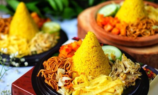 10 Rekomendasi Catering di Solo Buat Acara Maupun Harian, Manakah Yang Paling Murah dan Enak?