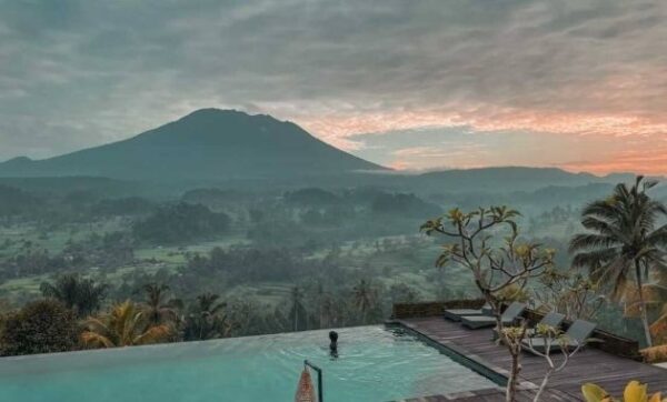 Patal Kikian, Villa di Karangasem Bali Dengan Pemandangan Gunung Agung Cocok Untuk Bulan Madu