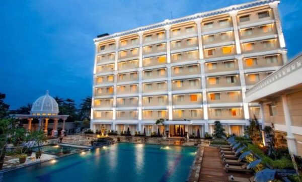 Mewah dan Memiliki Fasilitas Lengkap, The Rich Hotel Jogja Memang Akomodasi Terbaik Mulai Rp550.000