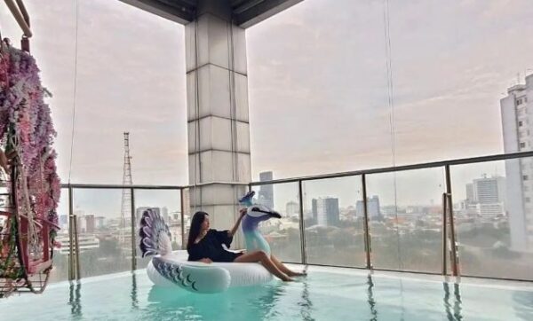 Cari Hotel Bintang Tiga Dekat Stasiun Gubeng? G Suites Hotel Surabaya Bisa Jadi Pilihan Terbaik