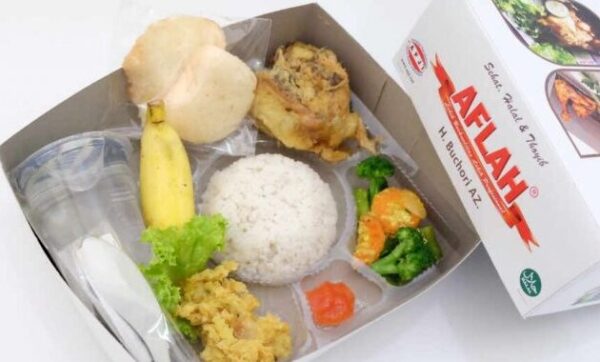 10 Rekomendasi Penyedia Jasa Nasi Box Makassar Yang Enak Dengan Harga Mulai 13 Ribu Saja