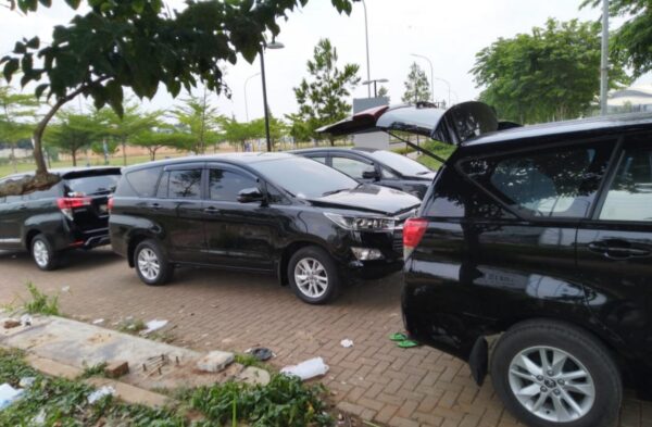 10 Rental Mobil Menteng, Harga Sewa Termurah Rp450.000